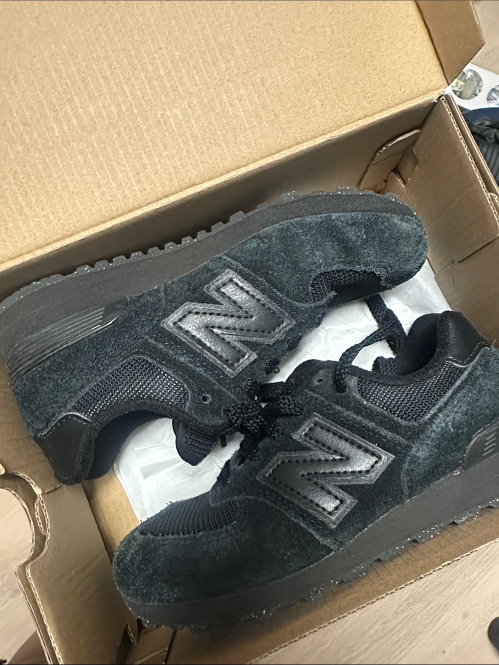 New Balance Kids Black Suede & Mesh Casual Sneaker